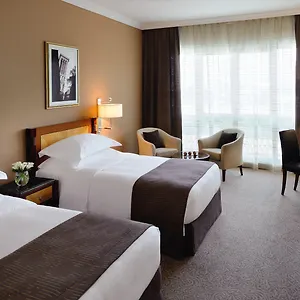 Moevenpick & Bur Дубай